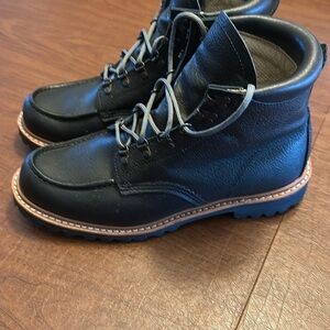 Red Wing 2932 Sawmill Men's Black Leather Lace-Up Boots